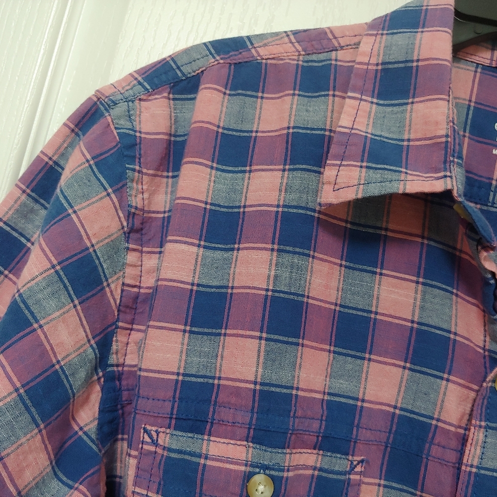 IZOD Saltwater.  Pink Plaid Short Sleeve Shirt.  size Large - Picture 5 of 7